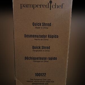 NIB Pampered Chef Quick Shred